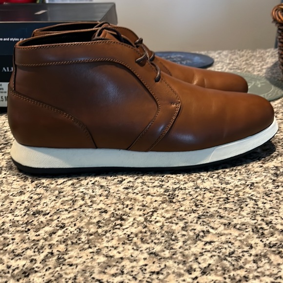 Alfani Keith Brown Men’s Chukka Boots main image 4
